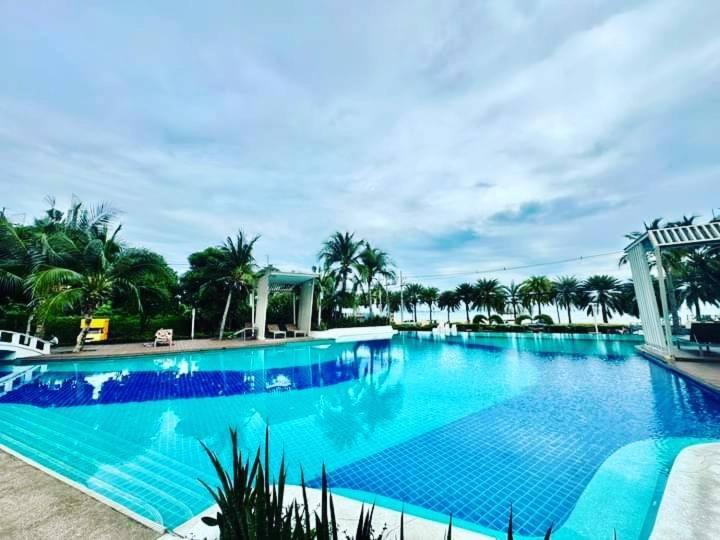 1 Bedroom Seaview Jomtein 9Th جومتين بيتش المظهر الخارجي الصورة